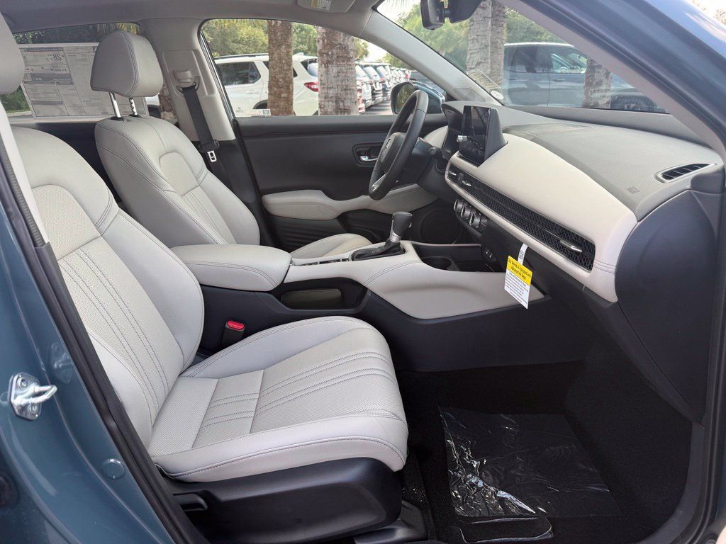 New 2027 Honda HR-V EX-L image 13