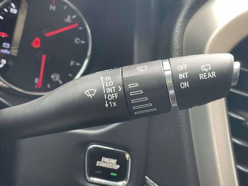 Used 2023 GMC Acadia Denali w/ Denali Ultimate Package FWD image 24