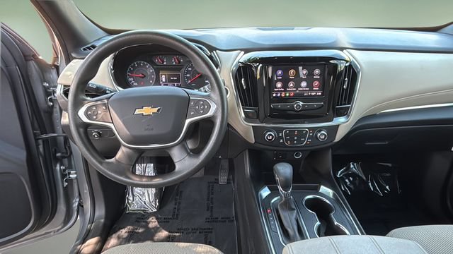 Used 2023 Chevrolet Traverse LS w/ Safety Package FWD image 10