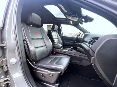 Used 2025 Dodge Durango GT image 16