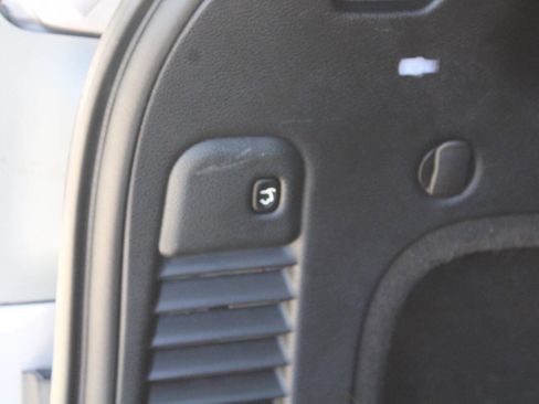 Used 2019 Jeep Grand Cherokee Limited image 20