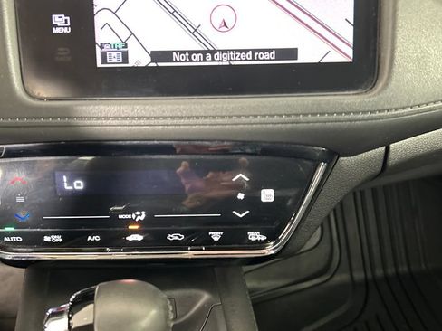 Used 2018 Honda HR-V EX-L image 13