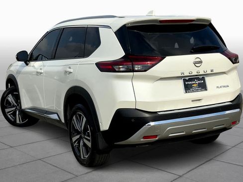 Used 2022 Nissan Rogue Platinum w/ Head-Up Display Package FWD image 11