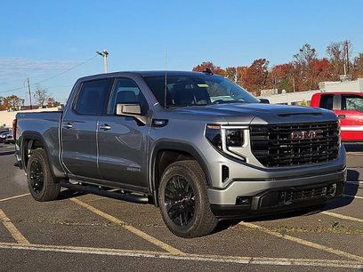New 2026 GMC Sierra 1500 Elevation w/ Elevation Select Package