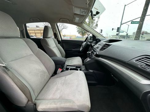 Used 2016 Honda CR-V SE image 10