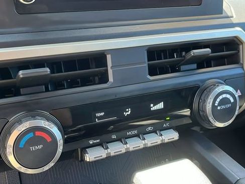 Certified 2025 Toyota Tacoma SR AWD/4WD image 19
