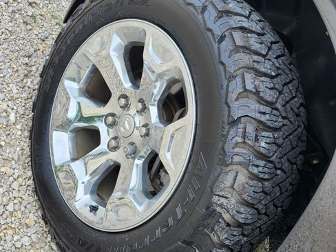 Used 2019 RAM 1500 Laramie AWD/4WD image 39