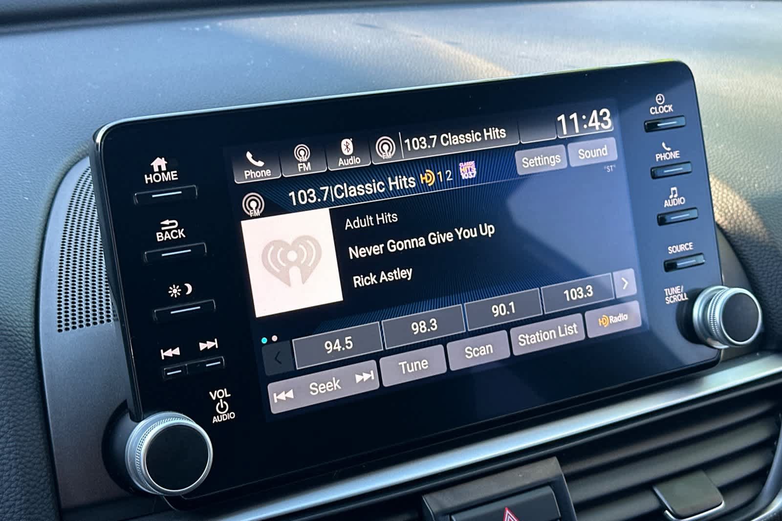 Used 2019 Honda Accord Sport image 18