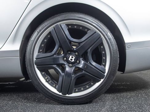 Used 2014 Bentley Flying Spur W12 AWD/4WD image 17