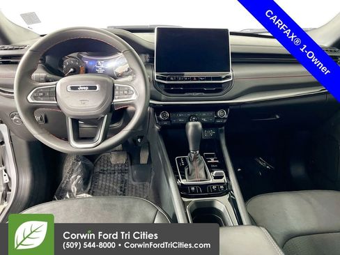 Used 2024 Jeep Compass Trailhawk image 24