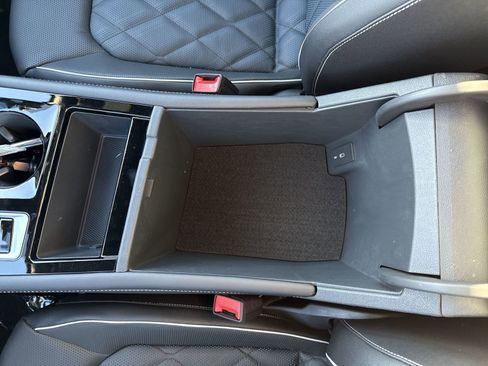 New 2026 Volkswagen Atlas Cross Sport SEL Premium R-Line image 22