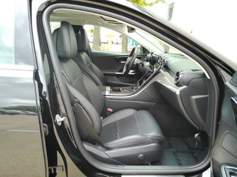 Used 2022 Mercedes-Benz C 300 Sedan image 19