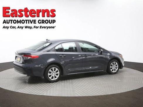 Used 2025 Toyota Corolla LE image 41