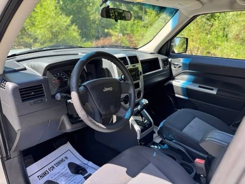 Used 2008 Jeep Patriot Sport AWD/4WD image 9