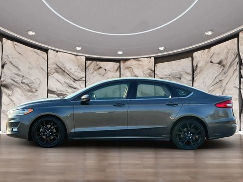 Used 2020 Ford Fusion SE w/ Equipment Group 151A image 15