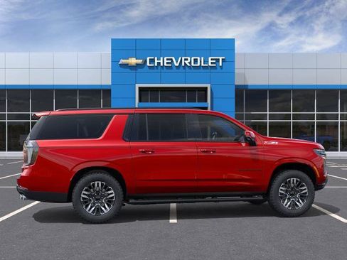 New 2026 Chevrolet Suburban Z71 w/ Comfort Package AWD/4WD image 41