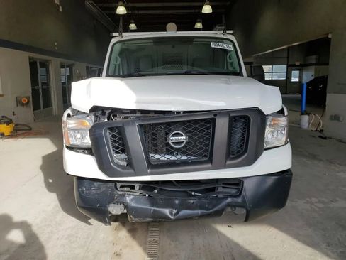Used 2021 Nissan NV 2500 SV image 5