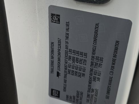 Used 2023 Chevrolet Tahoe LS image 30