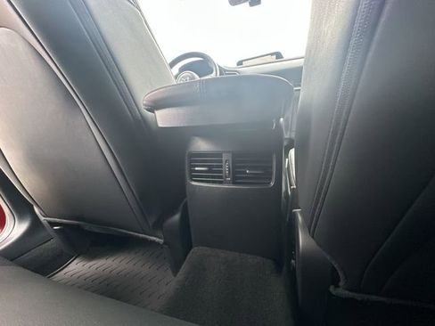 Used 2022 MAZDA CX-30 AWD 2.5 S w/ Premium Package image 24