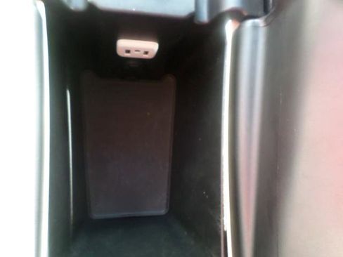 Used 2020 Buick Envision Essence image 31