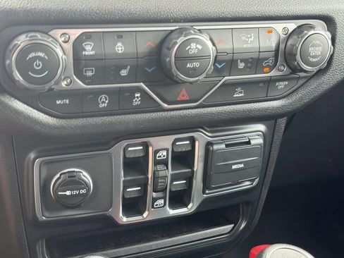 New 2026 Jeep Wrangler Unlimited Sport AWD/4WD image 35