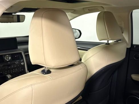 Used 2022 Lexus RX 350L Luxury w/ Accessory Package (Z1) FWD image 27
