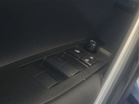 New 2026 Toyota Corolla Cross L image 16