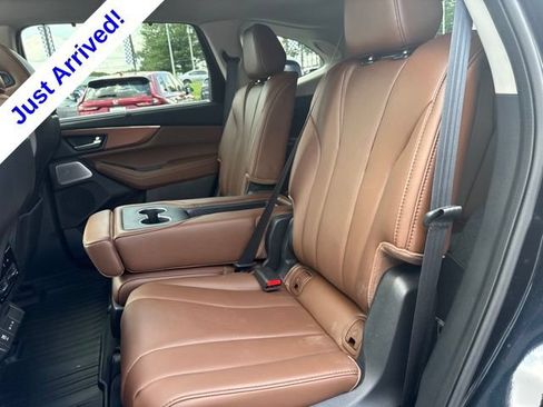 Used 2025 Acura MDX FWD w/ Technology Package image 11