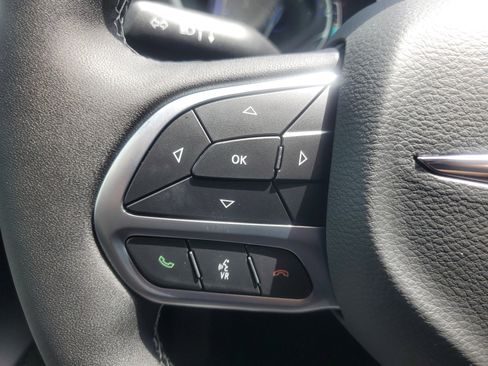 New 2026 Chrysler Pacifica Select image 14