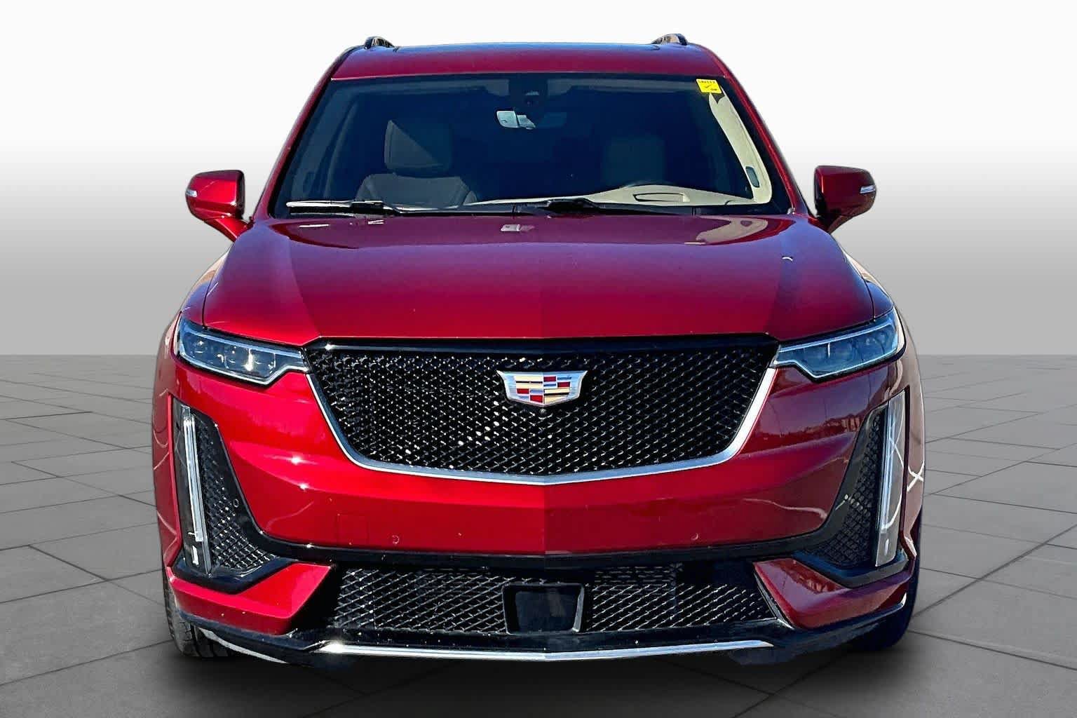 Used 2022 Cadillac XT6 Sport w/ Platinum Package AWD/4WD image 4