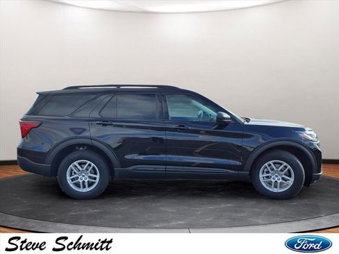 New 2026 Ford Explorer Active image 25