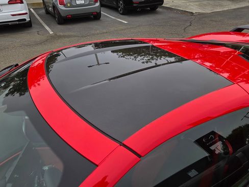 Used 2021 Chevrolet Corvette Stingray Premium Cpe w/ Z51 Performance Package RWD image 12