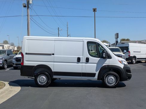 New 2025 RAM ProMaster 1500 w/ Power Group image 4
