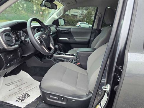 Certified 2023 Toyota Tacoma SR5 w/ Black Out Package (TMS) image 23