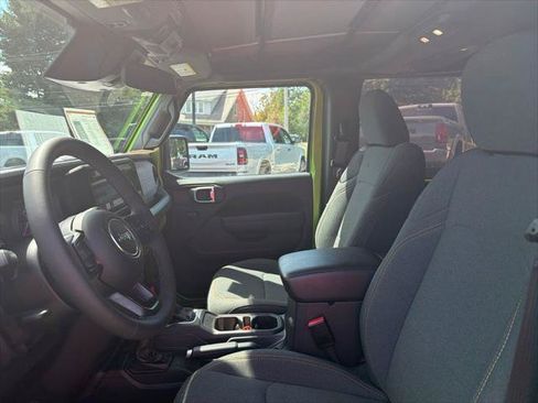 Certified 2026 Jeep Wrangler Sport AWD/4WD image 7