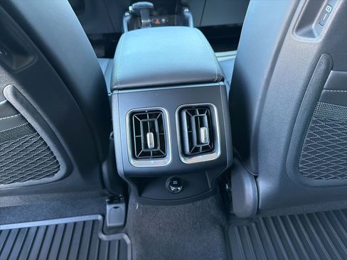 New 2026 Kia Sorento S image 22