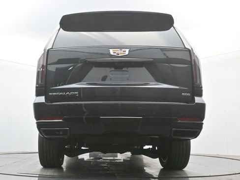 New 2026 Cadillac Escalade ESV Platinum Sport image 18