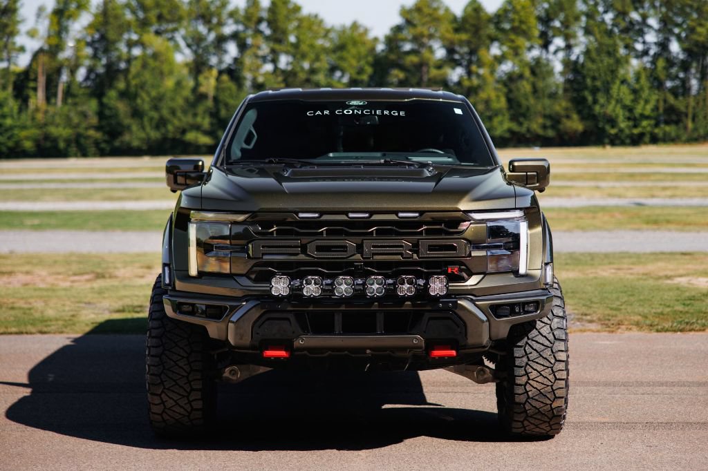 Used 2026 Ford F150 Raptor w/ Equipment Group 803A Raptor R AWD/4WD image 3