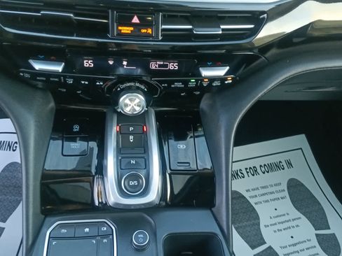 Used 2023 Acura MDX SH-AWD w/ Technology Package image 14