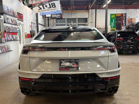 Used 2024 Lamborghini Urus S image 7