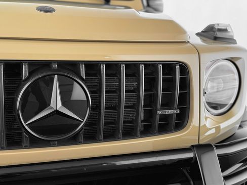 Used 2025 Mercedes-Benz G 63 AMG AMG G 63 image 38