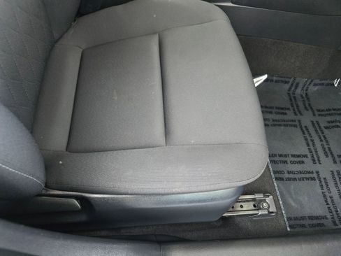 Used 2024 Toyota Corolla LE image 19