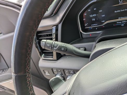 Used 2024 GMC Sierra 1500 AT4X image 30