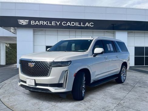 Certified 2021 Cadillac Escalade ESV Premium Luxury AWD/4WD image 7