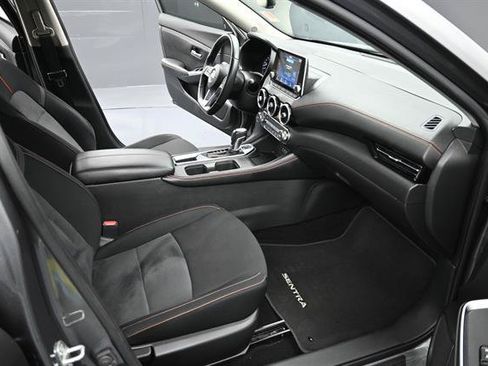 Used 2022 Nissan Sentra SR w/ Electronics Package FWD image 20