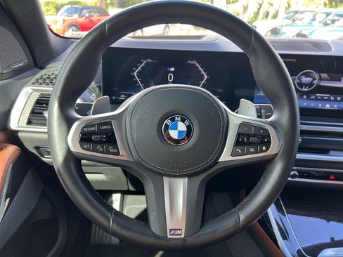 Used 2025 BMW X7 xDrive40i w/ Executive Package AWD/4WD image 18