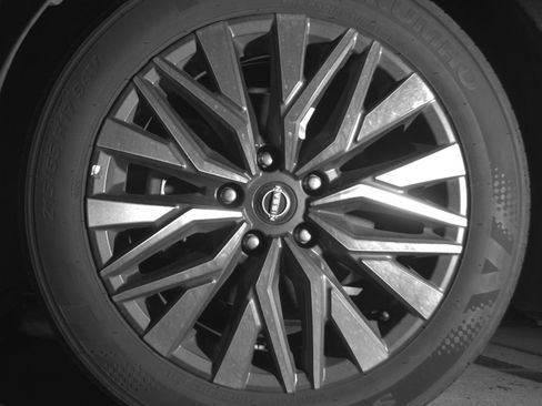 Used 2025 Nissan Altima 2.5 SV image 12