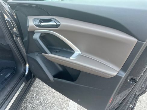Used 2025 Audi Q5 Premium AWD/4WD image 31