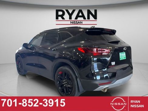 Used 2023 Chevrolet Blazer LT w/ Convenience Package image 3