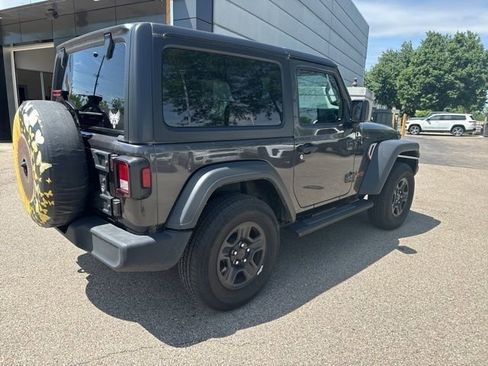 Used 2021 Jeep Wrangler Sport AWD/4WD image 5